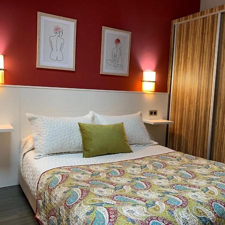 Tresanea Apartamentos Ituren المظهر الخارجي الصورة