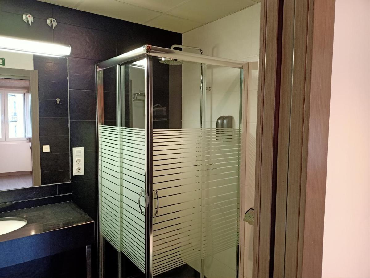Tresanea Apartamentos Ituren المظهر الخارجي الصورة